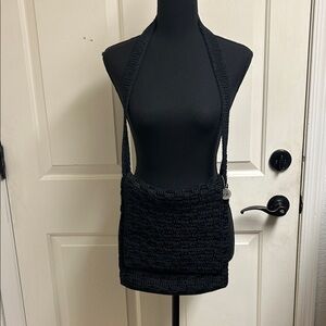 The Sak bag is characterized by its tightly woven crochet, 11” x 11”, Black, EUC